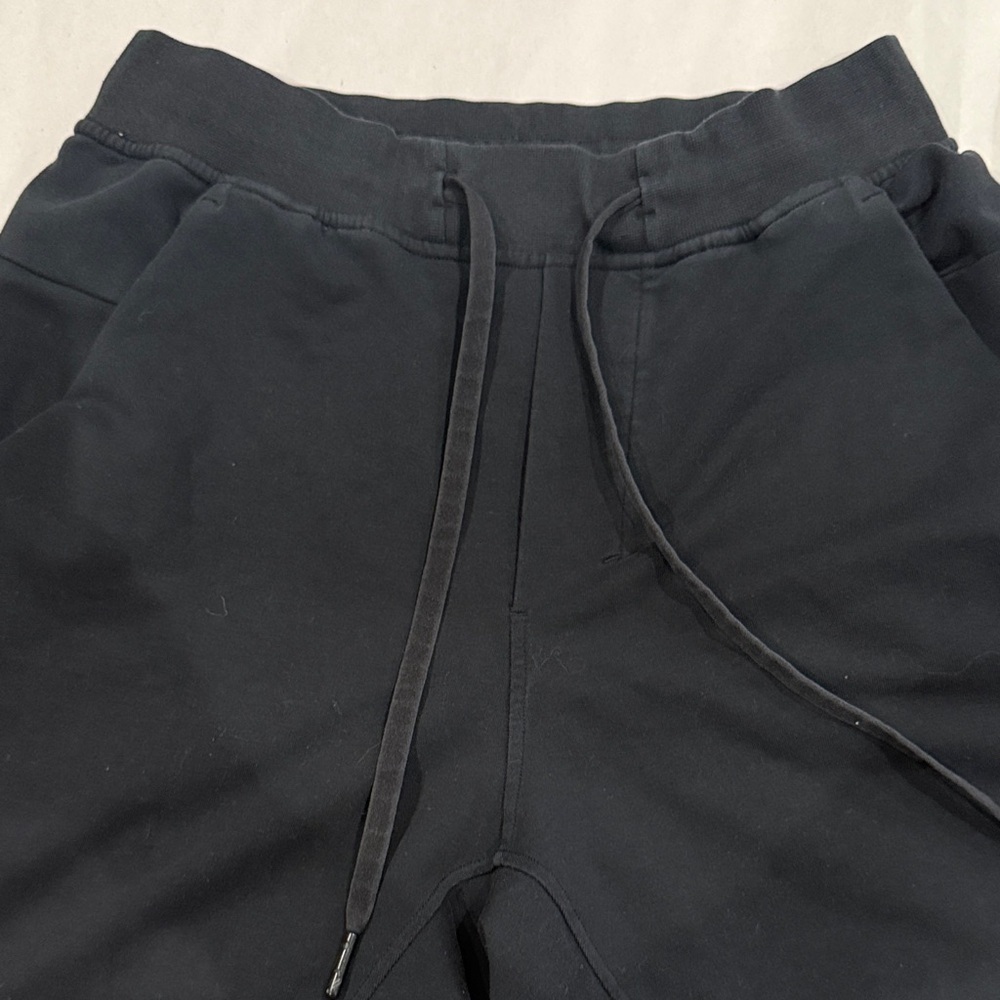 lululemon athletica Black Sweatpants - Picture 2 of 4